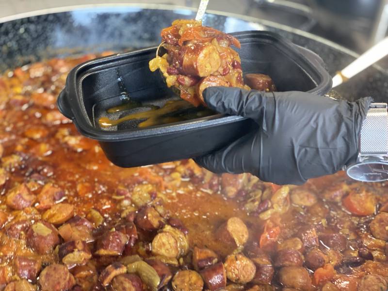 Traiteur de Rougail saucisse à emporter (27)