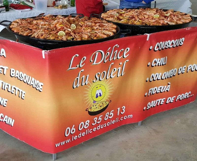 la recette de la paella poulet crustacés sur simple demande